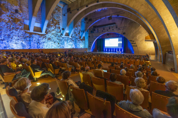 La Fundació Rosa Maria Vivar omple el Palau de Congressos de Tarragona en la seva lluita contra l’Alzheimer