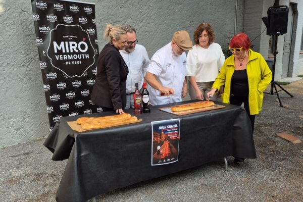 Reus celebrarà una gran festa amb la presentació de la Coca Ganxeta, de 45 metres de llargària i cremada amb vermut